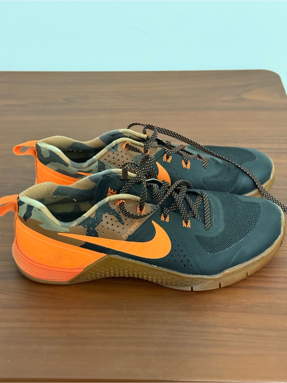 Nike Black & Orange Men's Athletic Training Shoes
